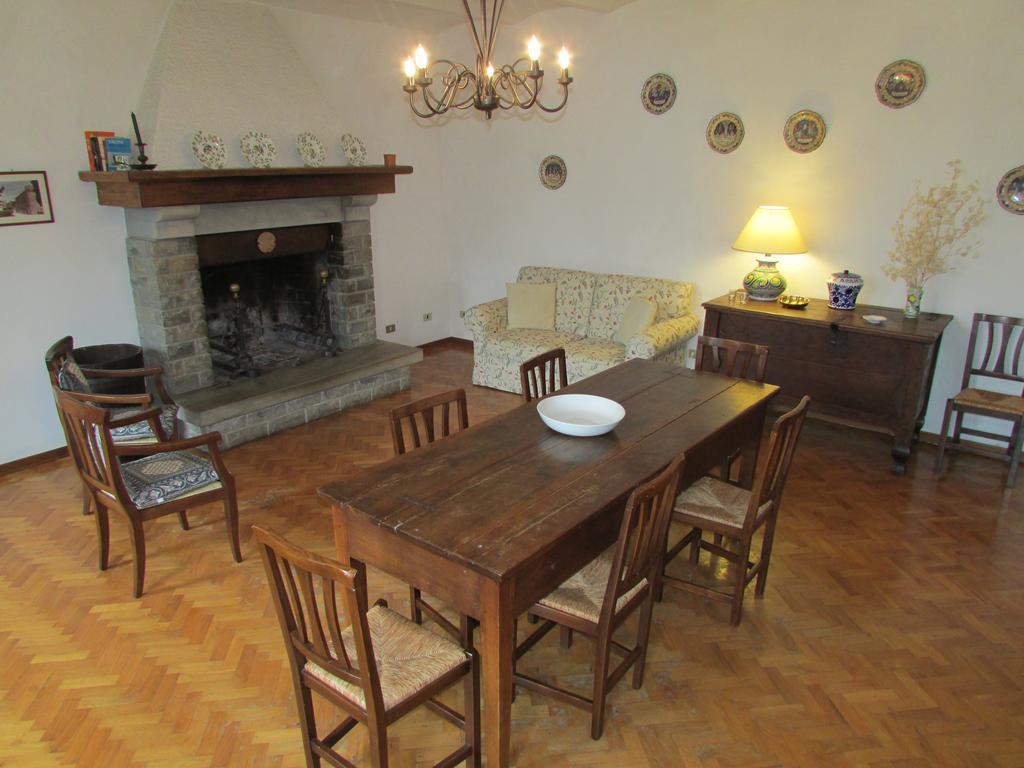 Agriturismo Dea Valfabbrica 外观 照片