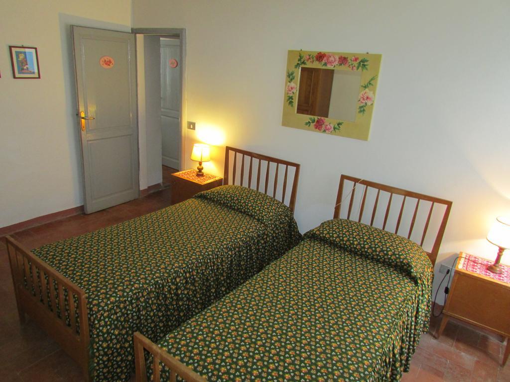 Agriturismo Dea Valfabbrica 外观 照片