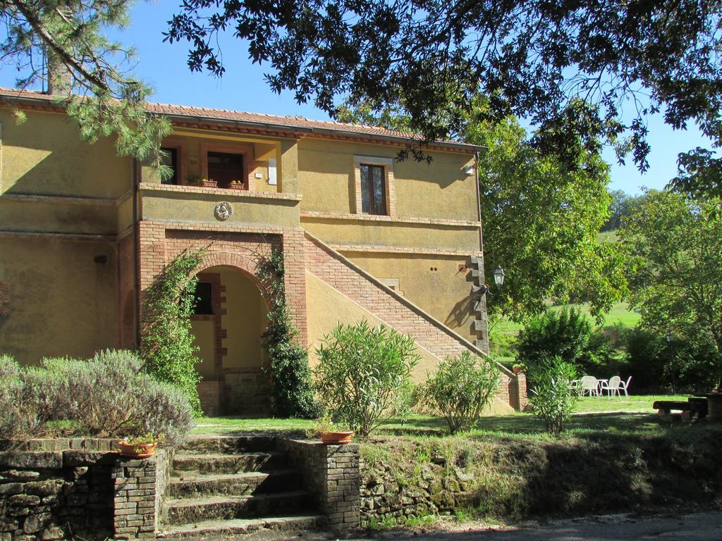 Agriturismo Dea Valfabbrica 外观 照片